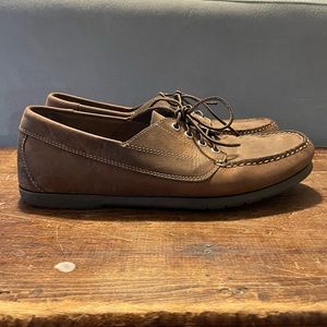 Men’s L. L. Bean Handsewn Moccasins, Boucher Moc. Oak wood. Size 11.